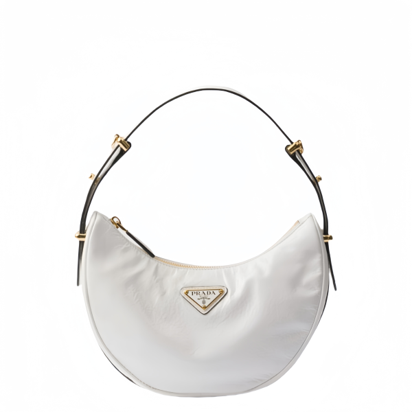 Arqué naplak patent leather shoulder bag