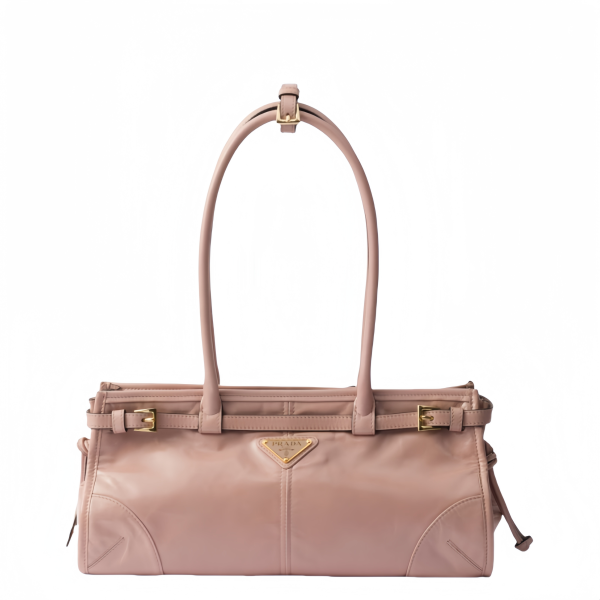Medium leather handbag