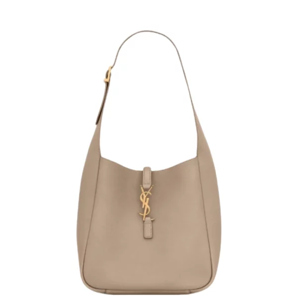 Supple small in grained leather