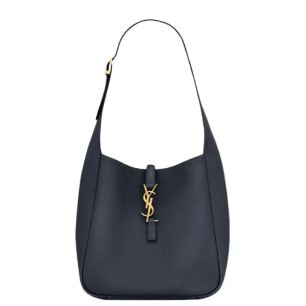Supple small in grained leather