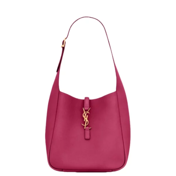 Supple small in grained leather